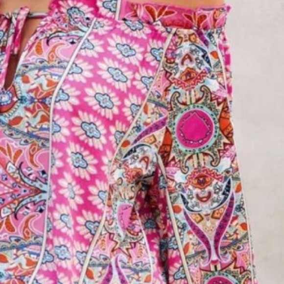 Boho pink random designs. on or off the shoulder Pink, turquoise, blue, white - Picture 8 of 14